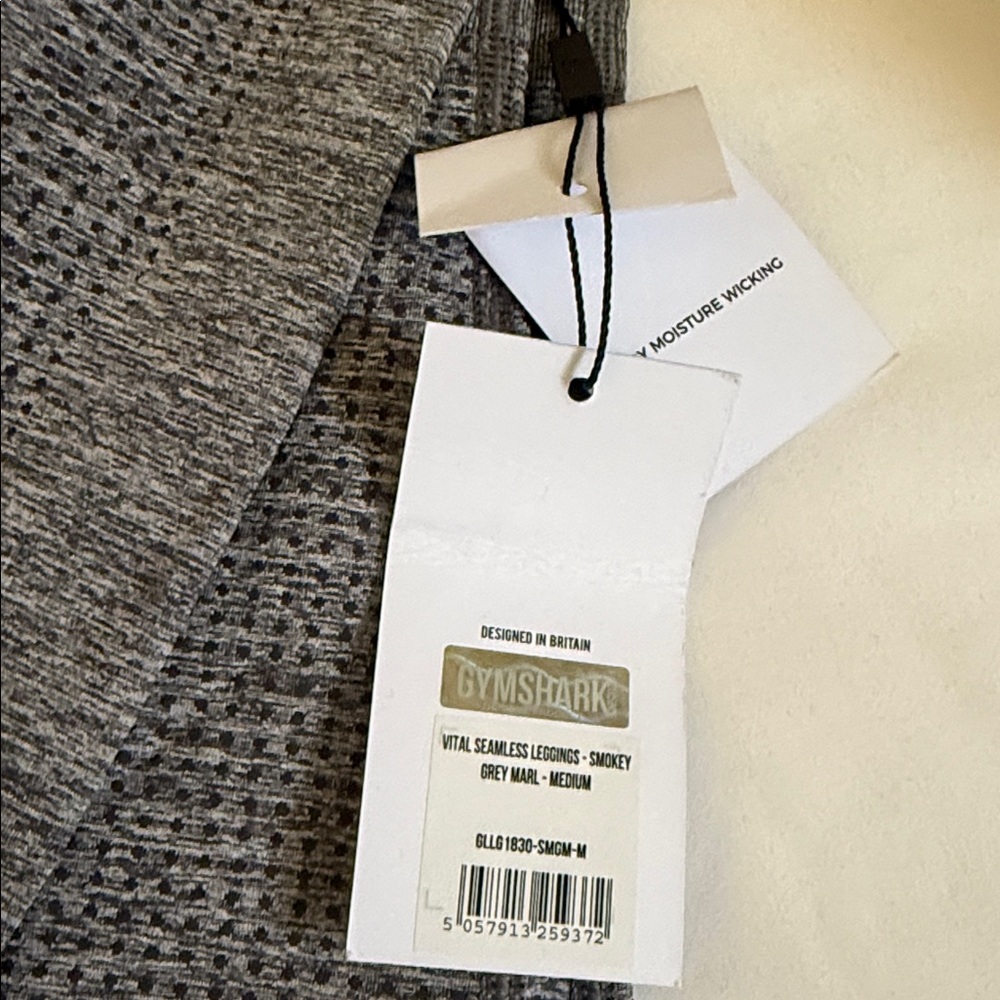 Gymshark Gray Leggings - Picture 3 of 4